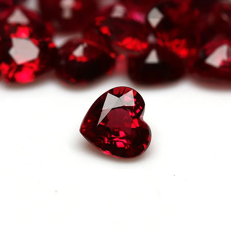 luxury jewelry inlaid colorful precious gems wholesale manufacturers 4*4mm heart cut natural ruby