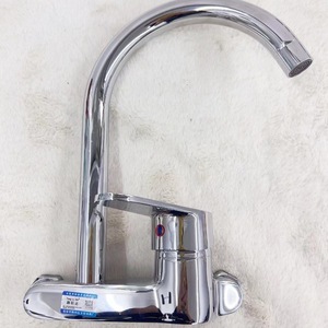 Grifo de Cocina de Pared con Monomando, Válvula de Cerámica, Estilo Contemporáneo, 1.0-1.9 Gal, Modelo M Key 964 - Product Image 5