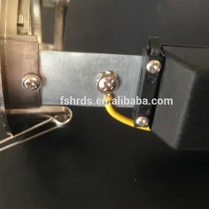 Pemegang Lampu Sorot Keramik Gu10 Sertifikasi CE dan Sekrup Konektor Gu10 Soket Gu10