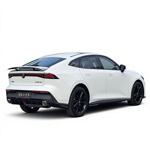 Voitures d'occasion Changan UNI-V 2023 1.5T Édition <span class=keywords><strong>Prestige</strong></span> Voiture compacte Essence Berline à hayon Certifiée d'occasion Voiture ancienne Ein Gebrauchtes - Product Image 1