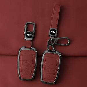 Nouvel étui de clé de voiture en alliage de zinc et cuir de luxe de haute qualité pour <span class=keywords><strong>Toyota</strong></span> <span class=keywords><strong>Prius</strong></span> Camry Corolla C-HR RAV4 2018-2022 <span class=keywords><strong>Accessoires</strong></span> automobiles - Product Image 1