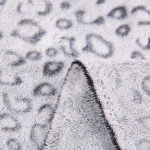 De moda de moleteado Super suave cepillado relieve Colar de lana pelusa 100 tela de poliéster precio Kg - Product Image 6