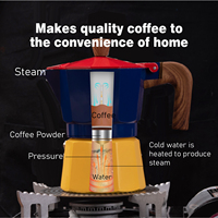 Cafetière Moka en aluminium tricolore pour cuisinière, rouge, bleu, jaune, avec poignée et bouton de couvercle effet bois