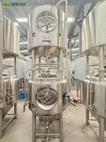 Cuves de Fermentation Empilables 500L – Fermenteurs de Bière Double Empilement – Solutions Gain de Place – Livraison Porte-à-Porte – Fabrication Usine