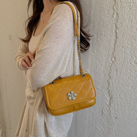 Tas Selempang Wanita Elegan Berlian dengan Aksen Bunga Logam, Tas Selempang Kecil Persegi dengan Tali Rantai, Tas Tangan Fashion