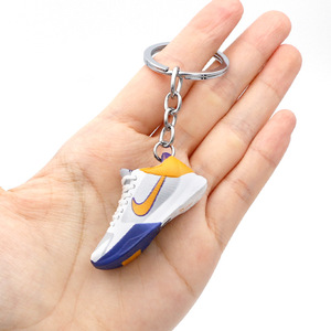 Porte-clés pendentif chaussure <span class=keywords><strong>Kobe</strong></span> 5 Series OEM/ODM, boîte mystère tendance, cadeaux et souvenirs pour étudiants - Product Image 3