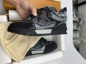 Zapatos Deportivos Casuales de Alta Calidad para Hombre, Lujosos y Modernos, Antideslizantes, para Exteriores, con un Estilo de Caminata Cómodo - Product Image 1