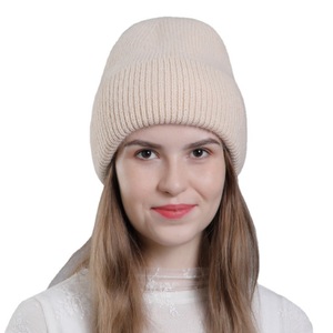 Chapeau en laine tricoté en fourrure de lapin de style japonais et coréen pour femmes, mode automne-hiver, chaud et protecteur pour les oreilles - Product Image 5