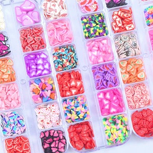 12 Rejillas de Adornos para Uñas de San Valentín, Dijes Románticos de Corazón y Amor, Rodajas de Arcilla Polimérica, Parches para Decoración de Uñas - Product Image 2