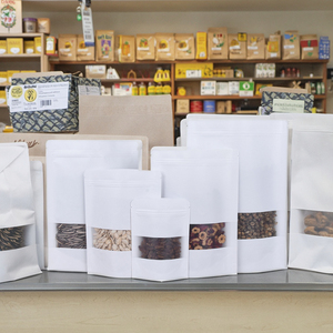 Sac en papier kraft blanc autoportant Noix de thé biodégradables Fruits Aliments secs Ouverture de fenêtre Gravure Impression Pizza Lait Sushi - Product Image 1