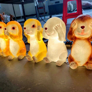 Lumières décoratives en fibre de verre à motif lapin pour les expositions extérieures, les parcs, les places et les attractions thématiques - Product Image 1