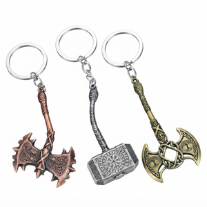 Portachiavi in Lega di Zinco Martello di Thor Ascia da Battaglia Tempesta, Merchandising Film Supereroi Avengers 3 Infinity War, Personalizzabile con Logo, Taglio a Fustella - Product Image 1