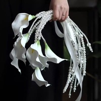 DIY Eleganter Künstlicher Calla-Lilien-Blumenstrauß mit Perlengriff für Bräute, Hochzeits-Perlengirlande, Hochzeitsgeschenk-Dekoration