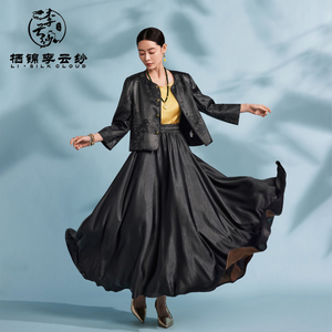 กระโปรงยาวคลุมเข่าสำหรับผู้หญิงแฟชั่นผ้าซาตินเอวสูงสีดำล้วนระบายอากาศได้ดีใส่ลำลองฤดูใบไม้ผลิ - Product Image 2