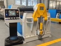 Machine à cintrer les plaques en acier au carbone à 4 rouleaux, machine à rouler les plaques de 10 mm pour la fabrication métallique