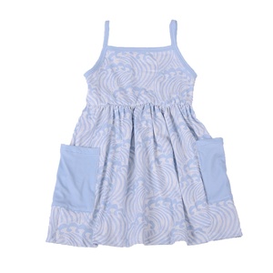 Vêtements pour tout-petits : Chemisier/Blouse trapèze mi-longue pour filles, personnalisé en usine, respirant, écologique, imprimé motif tourbillon, collection automne, protection solaire - Product Image 1