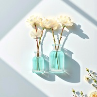 Bouteille de diffuseur de roseau clair à rayures verticales de luxe 40ml 100ml 200ml Nouveau parfum d'arôme unique pour l'aromathérapie