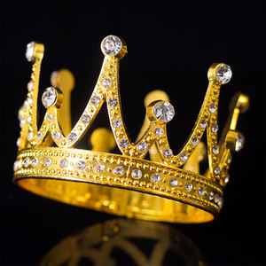 Fata di lusso perla piccola corona di diamanti di perle Mini corona di compleanno per bambini torta decorazione corona all'ingrosso - Product Image 2