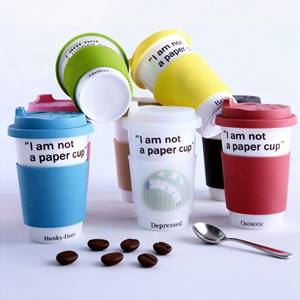 Mug de <span class=keywords><strong>voyage</strong></span> à double paroi en céramique avec enveloppe en silicone - Compatible micro-ondes et lave-vaisselle - Design contemporain - Option de logo personnalisé - Marque HARVIT - Product Image 3