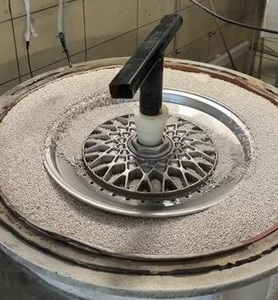 Vibrateur de jantes de qualité industrielle facile à utiliser, machine de polissage de roues personnalisable avec contrôle de mouvement cinétique 3D de précision - Product Image 5