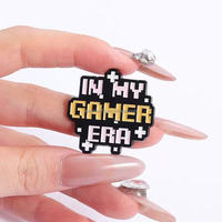Gamer Girl Cool Broche en métal sur le thème des fruits colorés pour les sacs Vêtements Noël Fête nationale Halloween Graduation Pâques
