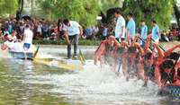 Tir à la corde avec un dragon boat