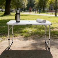 Aluminium-Legierung 8ft 7ft 6ft Klapptisch und Stühle Camping Picknick Egg Roll Modern Tragbar Outdoor Faltbar für Veranstaltungen Laptop