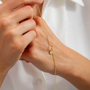 สร้อยข้อมือสแตนเลสสลักอักษรย่อรูปหน้าแมวแบบกำหนดเอง ของขวัญสำหรับคุณแม่แมว คน<span class=keywords><strong>รัก</strong></span>สัตว์เลี้ยง ของขวัญวันแม่ - Product Image 4