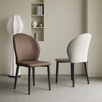 Chaise de salle à manger moderne de luxe italienne avec pieds en métal, mobilier durable pour appartement