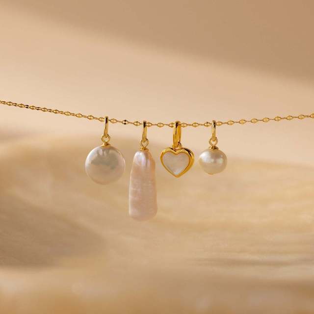Trendy Fashion Gold Plated Imitation Baroque Pearl Pendant Necklace Elegant Stainless Steel Heart Link Chain for Women's