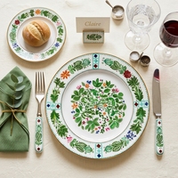 Assiettes de luxe vintage en céramique à feuilles vertes, service de vaisselle en porcelaine à bord doré, assiettes de présentation pour mariage, événement, hôtel et maison