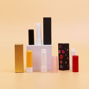Bálsamo Labial Vegano con Ingredientes Naturales, Resistente al Agua, con Protección Solar, Sabor a Miel y Frutas, en Tubo, con Cera de Abejas - Product Image 1