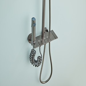 Модная душевая колонка с распылителем - Product Image 3