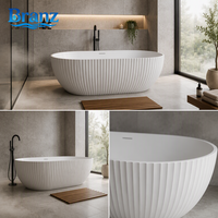 Baignoire autoportante en acrylique pour projets de rénovation de salles de bain d'hôtels, villas et spas, avec drain central et sans robinet inclus