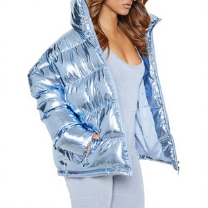 Doudoune à capuche pour femme, bleu métallisé, matelassée, coupe-vent, manteau d'hiver, fermeture éclair, coupe décontractée, épaisse, rembourrage en polyester - Product Image 1