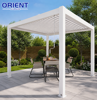Pérgola Moderna Motorizada de Aluminio con Sistema de Techo de Láminas Ajustables para Patio Exterior, Jardín y Espacios de Vida al Aire Libre