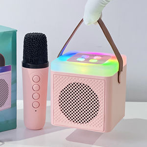 רמקול <span class=keywords><strong>Bluetooth</strong></span> שקוף נייד rgb עם מיקרופונים אלחוטיים כפולים <span class=keywords><strong>k</strong></span> רמקול שיר רמקול חיצוני - Product Image 1