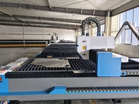 Machine de découpe laser à fibre LFS3015 de haute précision pour la découpe des métaux, 3KW, découpeuse CNC automatique
