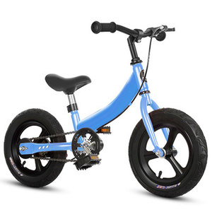 Nouveau modèle <span class=keywords><strong>de</strong></span> trottinette à roulettes pour bébé <span class=keywords><strong>de</strong></span> 2 à 6 ans, à double usage, vélo pour enfants deux-en-un avec manivelle amovible - Product Image 4