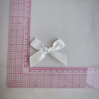 Vente flash : nœuds en ruban de satin polyester pré-faits, mini, écologiques, noirs et blancs, fleurs décoratives, attaches pour vêtements, robes, scrapbooking