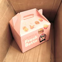 Boîte personnalisée rose pour poulet frit Boîte d'emballage aéré pour ailes avec sauce Poulet croustillant et frites à emporter Boîte à pizza pour frites de poulet