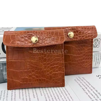 Pochette chic en cuir mini enveloppe avec fermeture à pression, boîte d'emballage pour bijoux en crocodile pour bagues et bracelets