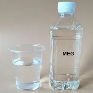 Monoéthylène glycol (MEG) de qualité industrielle en vrac, CAS 107-21-1, pour auxiliaires textiles/solvant pour colorants/matière première pour polyuréthane - Product Image 1