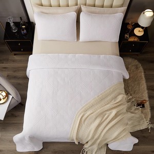 Nouvelle arrivée ultrasons reine couvre-lit couvre-lit blanc imprimé couverture ensemble couvre-lit pinsonic couette ensemble pour la maison - Product Image 1