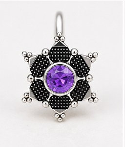 Bijou de nez traditionnel indien en argent 925 avec améthyste violette ronde, serti en forme de halo floral, pour femmes et jeunes filles - Product Image 2