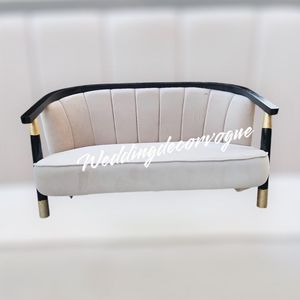 Sofá Seccional de dos plazas con asiento de amor de estilo sencillo y elegante para bodas, recepción de eventos para novia y novio, sofá para Villa - Product Image 1