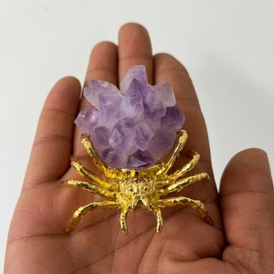 Ornement Araignée en Cristal Naturel en Gros : Améthyste, Quartz Rose, <span class=keywords><strong>Fluorite</strong></span> – Décoration de Guérison en Cristal pour Halloween et la Maison - Product Image 1