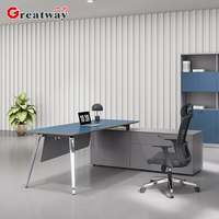 Meubles de bureau commerciaux, poste de travail informatique pour 2, 4 ou 6 personnes avec cloison en tissu, design de table de bureau à plan ouvert