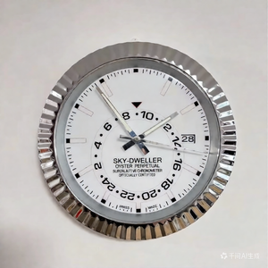 Horloge murale à quartz en acier inoxydable de luxe, design moderne et élégant, décoration personnalisée pour la maison, style classique suspendu, OEM. - Product Image 3