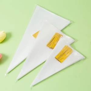 Bolsas de plástico transparentes triangulares OPP personalizadas para regalos y dulces, precio bajo, gran venta. - Product Image 4